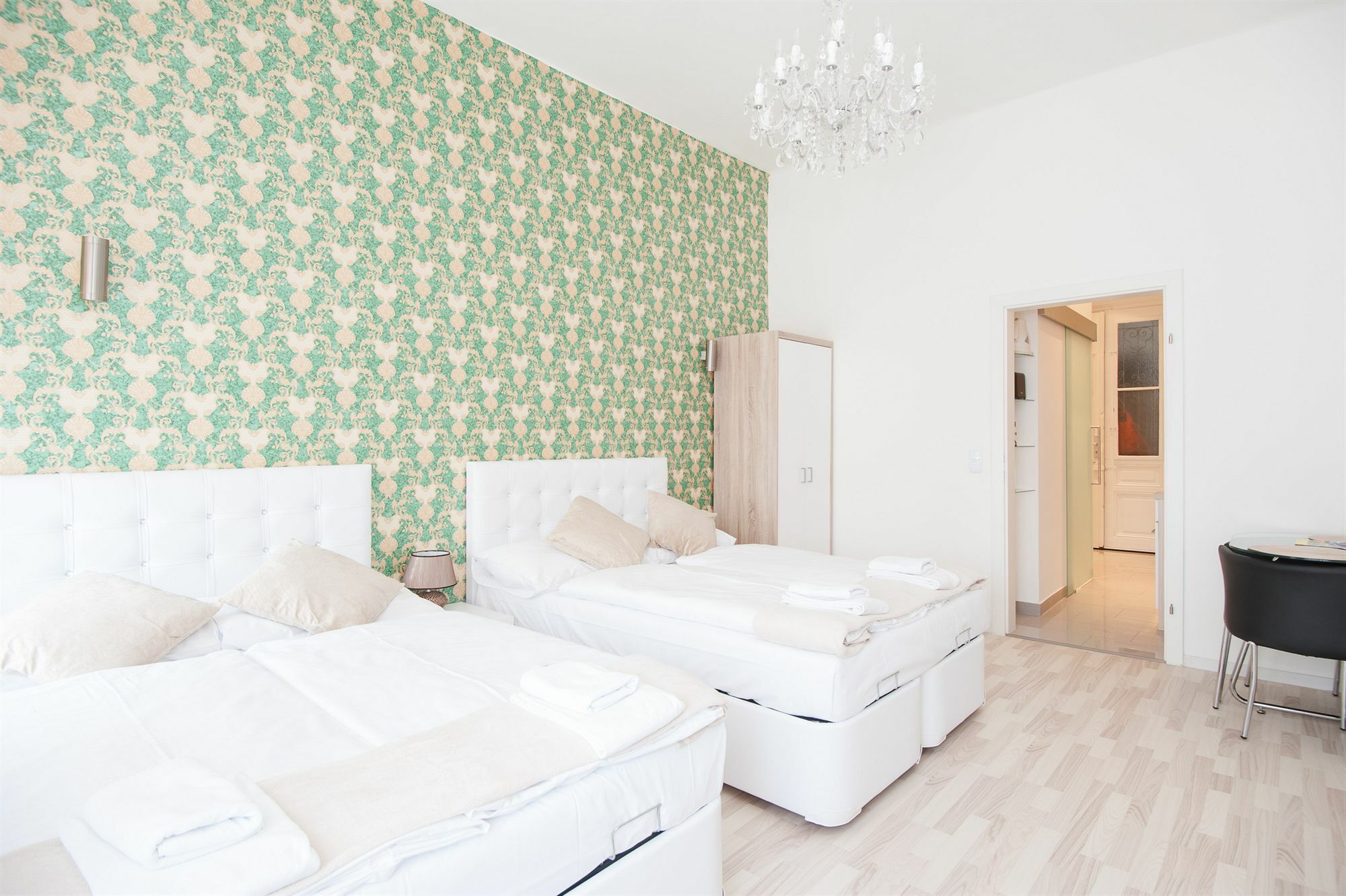Royal Resort Apartments Westbahnhof Vídeň Exteriér fotografie