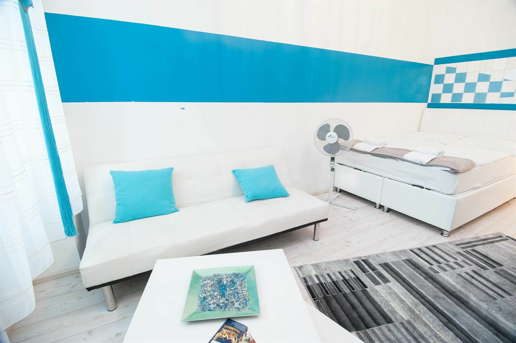Royal Resort Apartments Westbahnhof Vídeň Exteriér fotografie