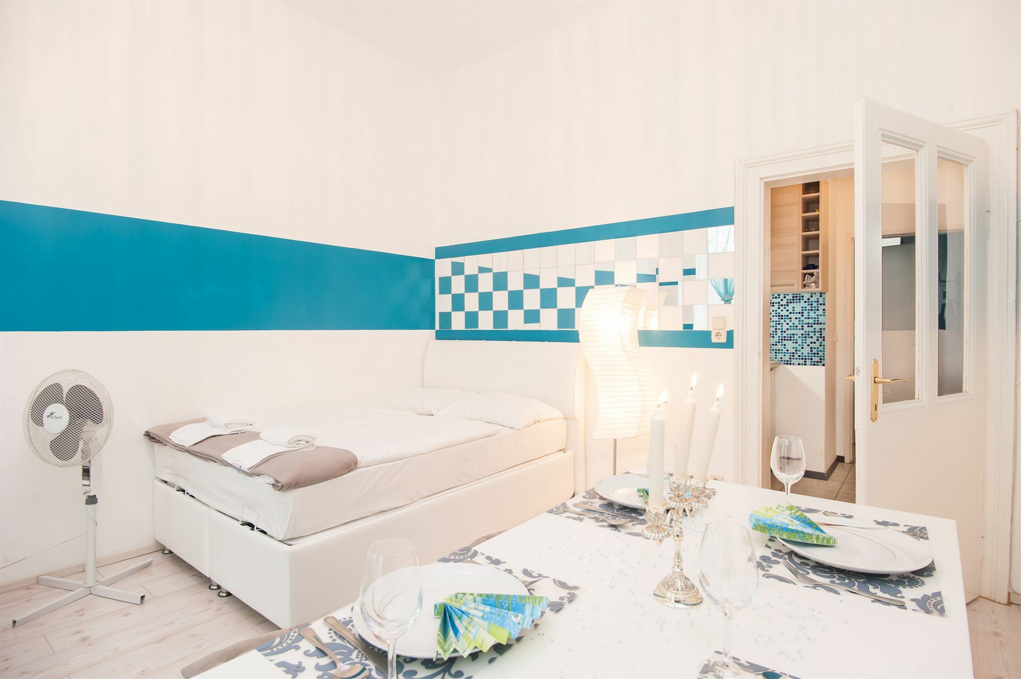 Royal Resort Apartments Westbahnhof Vídeň Exteriér fotografie